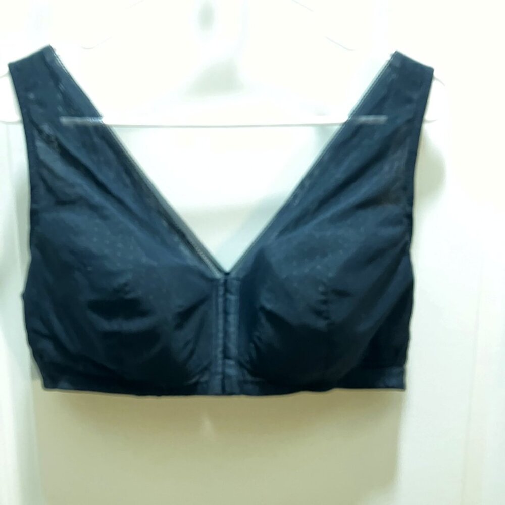 Understance - Noelle Front-Close Wireless Soft Cup Bra, B-DD Cup